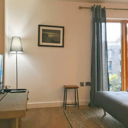 Homely Serviced - Blonk St Sheffield